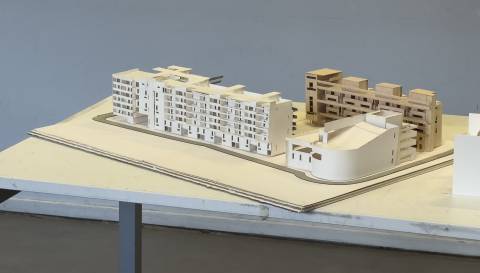 Illustration - UEM111/211A03  - Tenir la distance 3